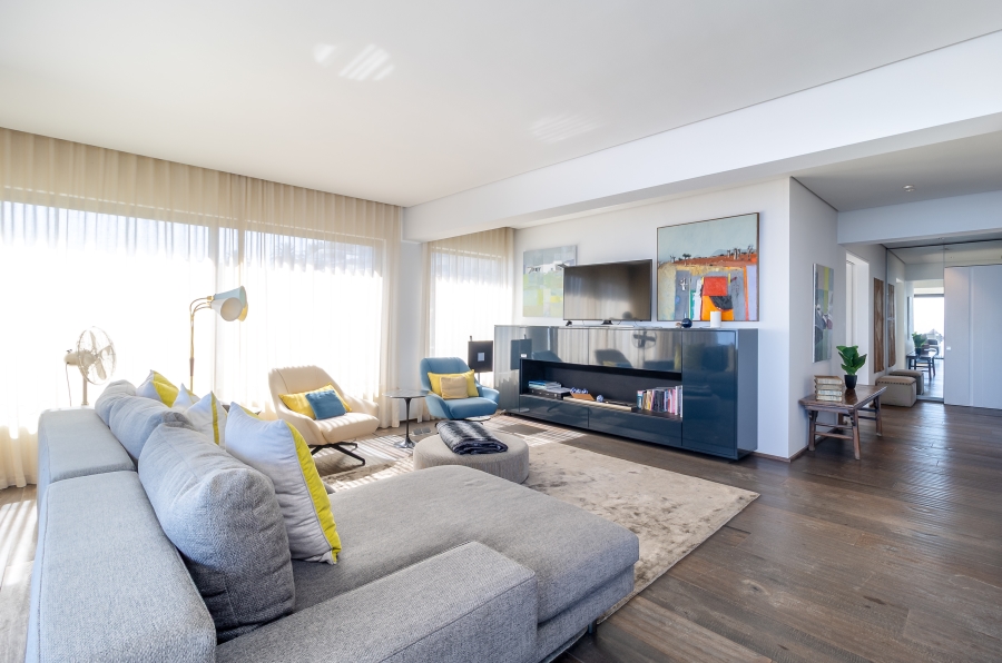 To Let 2 Bedroom Property for Rent in Bantry Bay Western Cape